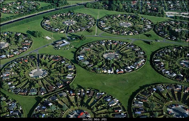 Klicken Sie auf die Grafik fr eine grere Ansicht 

Name:	StadtDänemark.jpg 
Hits:	116 
Gre:	95,9 KB 
ID:	11503