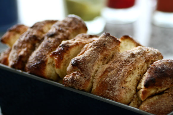 Name:  pull-bread-gebacken1.jpg
Hits: 108
Gre:  43,9 KB