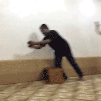Name:  tumblr_n6b7rblw4I1r3gb3zo1_400.gif
Hits: 161
Gre:  1,85 MB