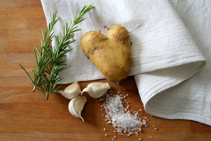 Name:  potatoe-love-web.jpg
Hits: 27
Gre:  82,1 KB