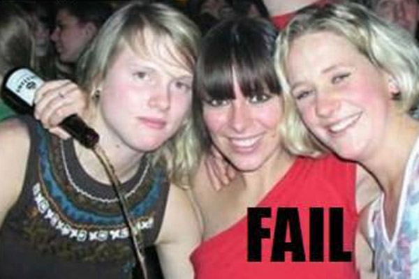 Name:  office-party-fail10-600x400.jpg
Hits: 58
Gre:  58,3 KB