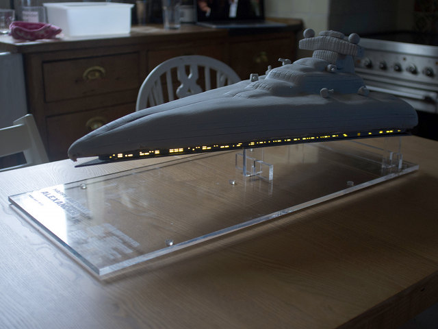 Name:  star-wars-destroyer-cake-1.jpeg
Hits: 43
Gre:  57,3 KB